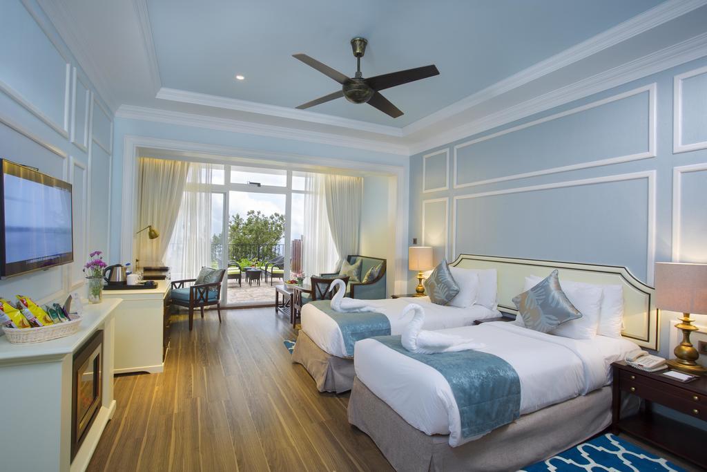 Fragrant Nature Munnar - A Five Star Classified Hotel Екстериор снимка